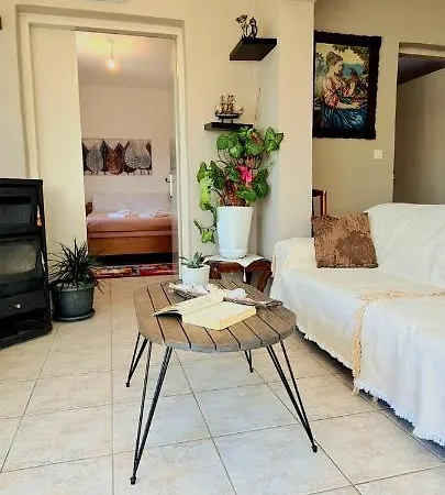 Kedrodasos House